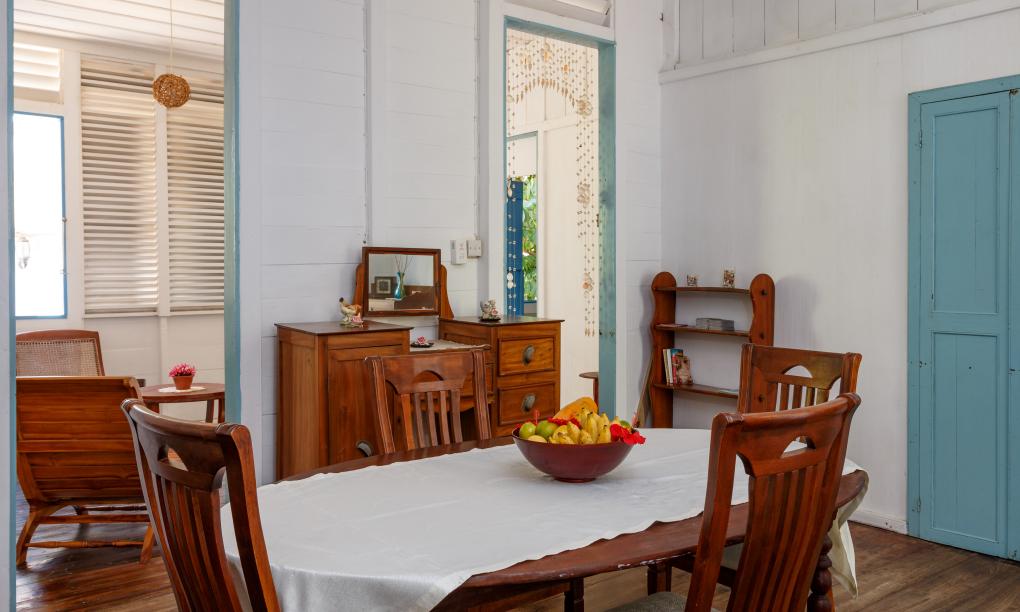 The Beach House (Chateau Martha) - Ferienhaus mit 1 Schlafzimmer