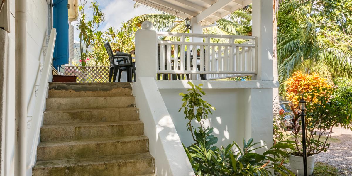 The Beach House (Chateau Martha)