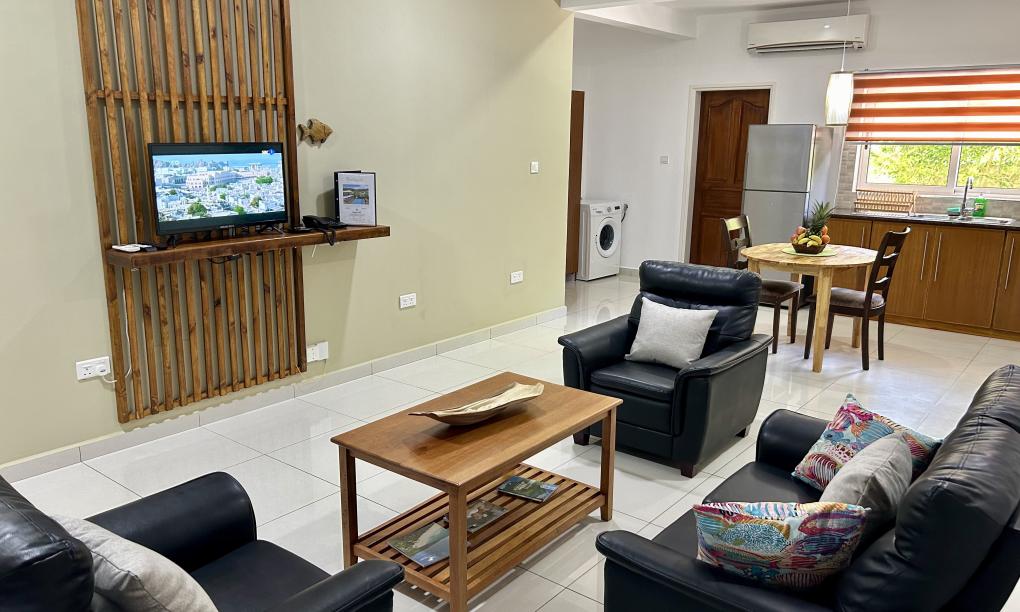 The Seaboards Apartments - 1-Bedroom Superior King Apartment