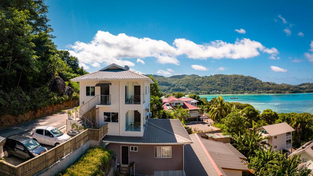 Photo 3: Sunset View Self Catering - Mahé (Seychelles)