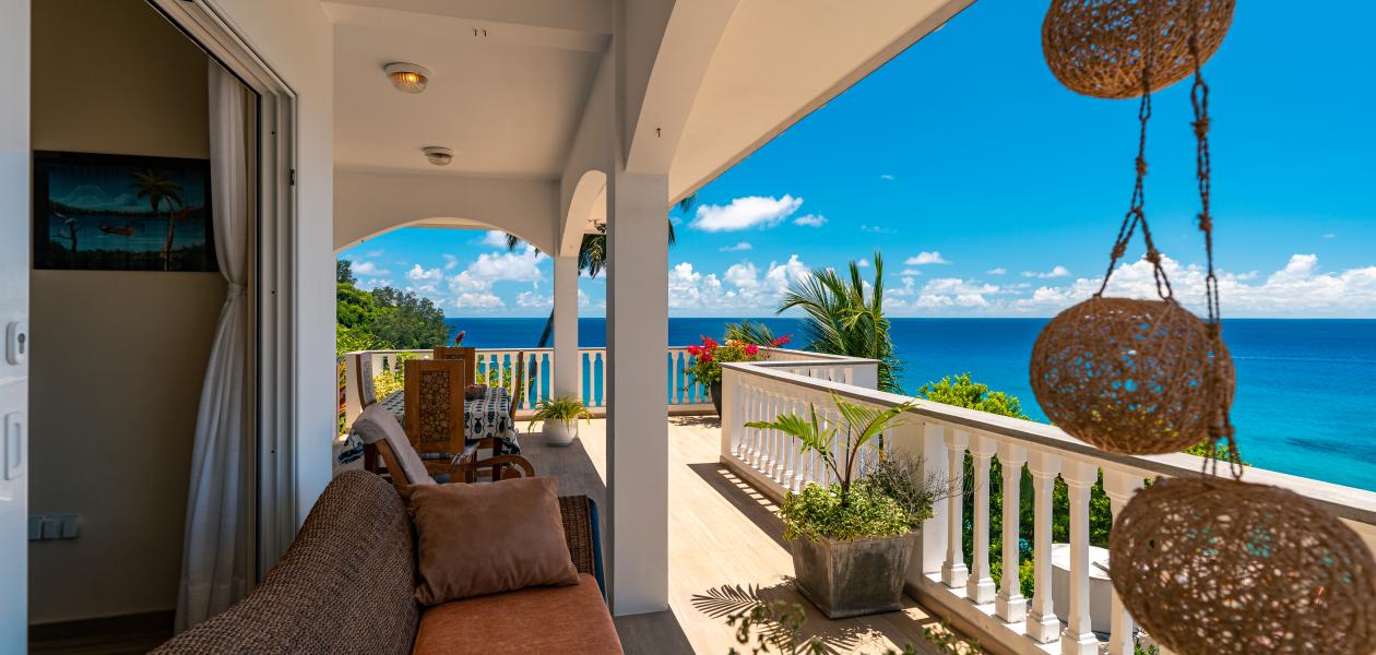 Bella Vista - Photo 1