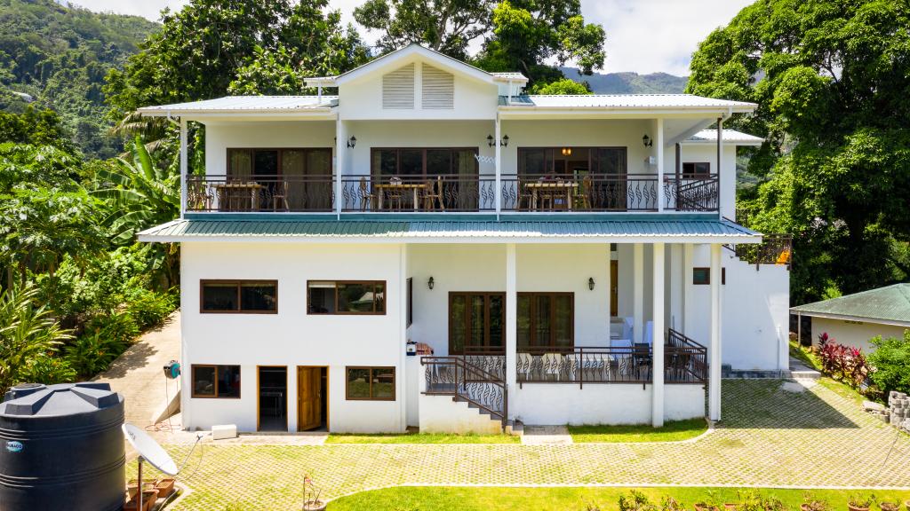 Photo 2: Tama's Holiday Apartments - Mahé (Seychelles)