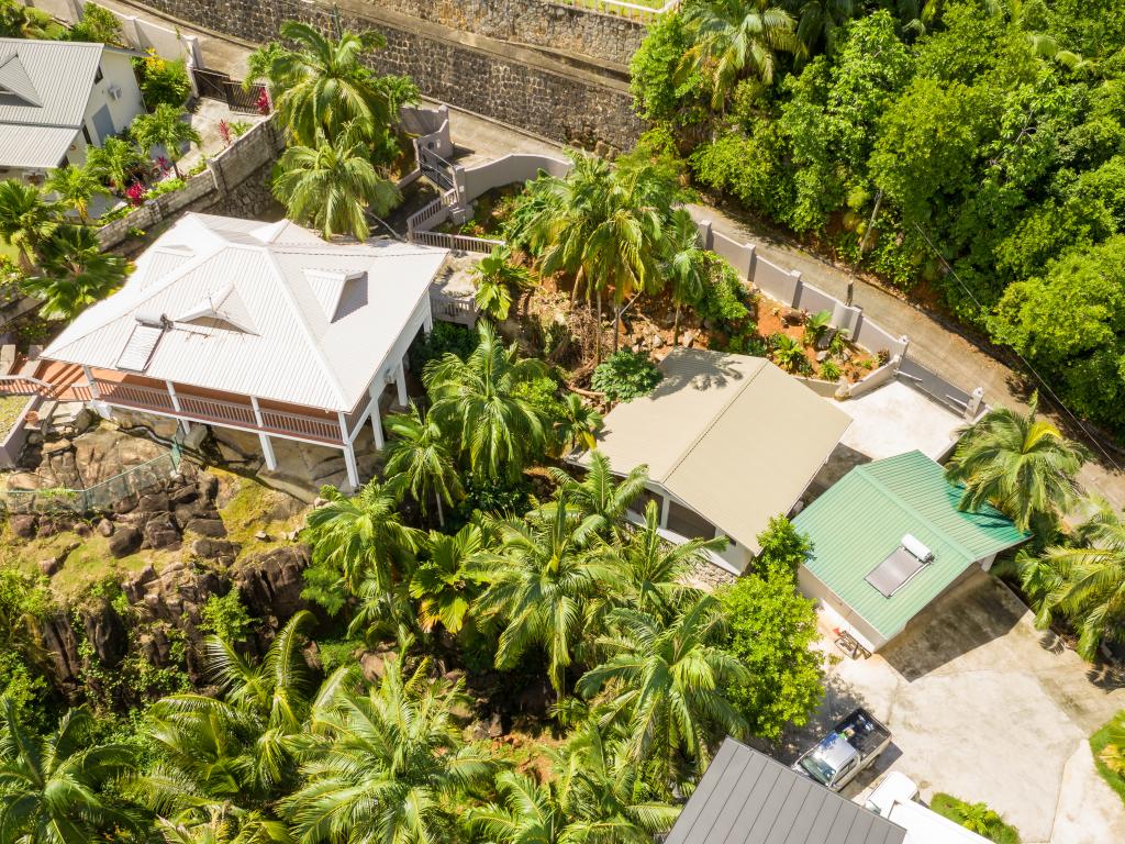 Rock Villas - Photo 8