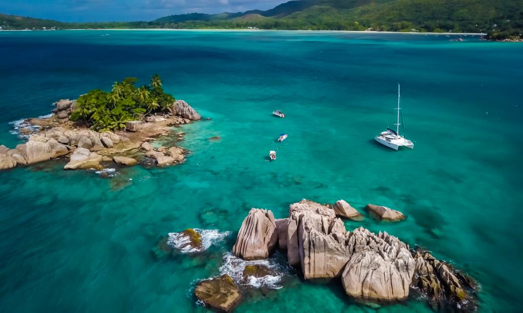 Dream Yacht Silhouette Dream