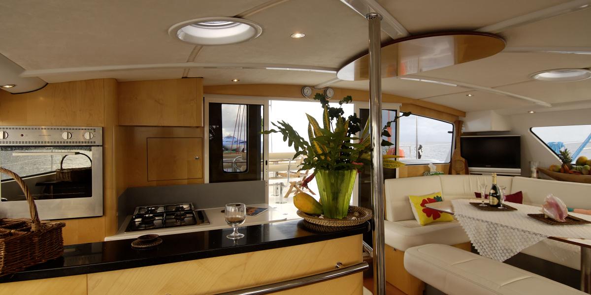 Dream Yacht Silhouette Dream