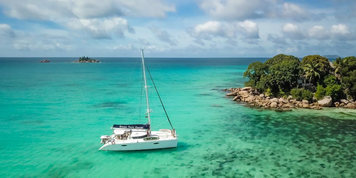 Dream Yacht Silhouette Dream