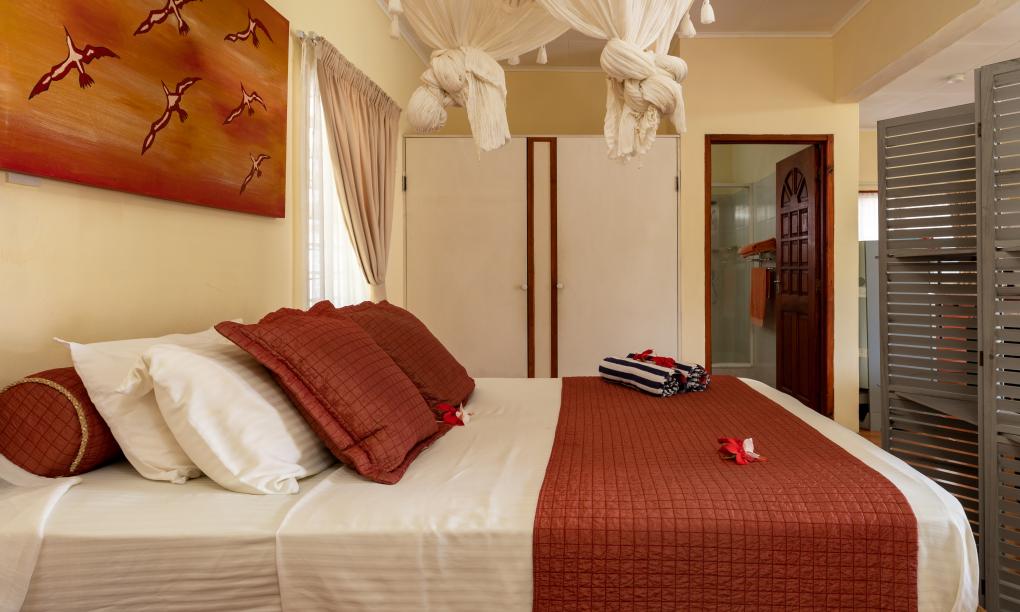 Pebbles Cove - Studio