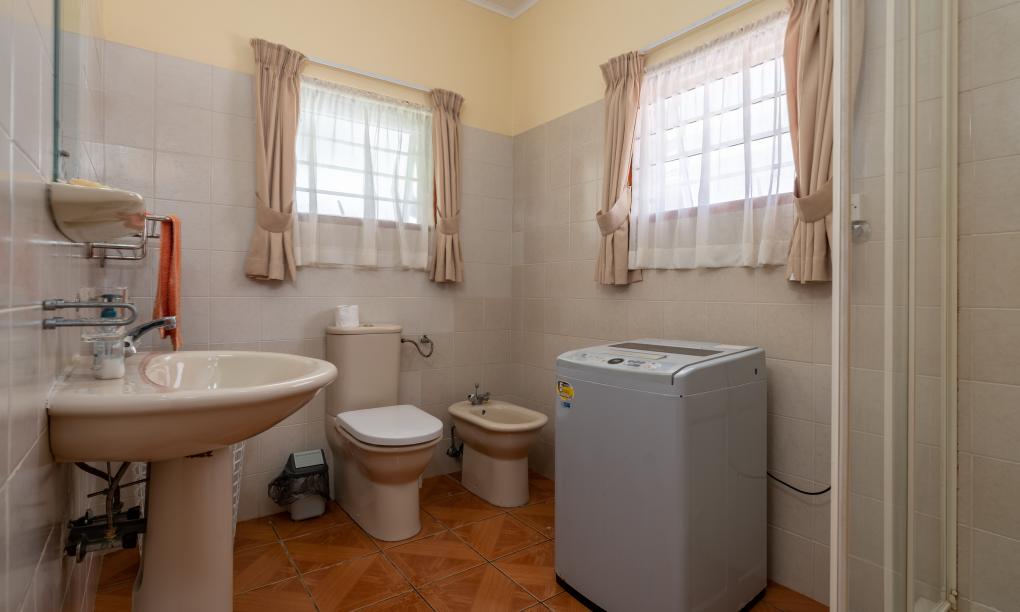 Pebbles Cove - Studio