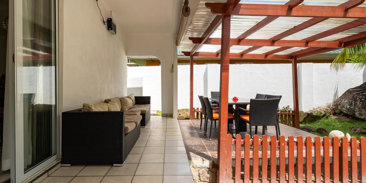 Pebbles Cove - 3-Bedroom House