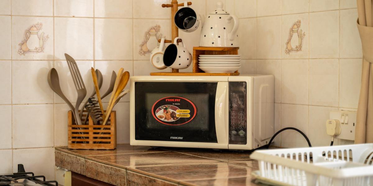 Pebbles Cove - Studio