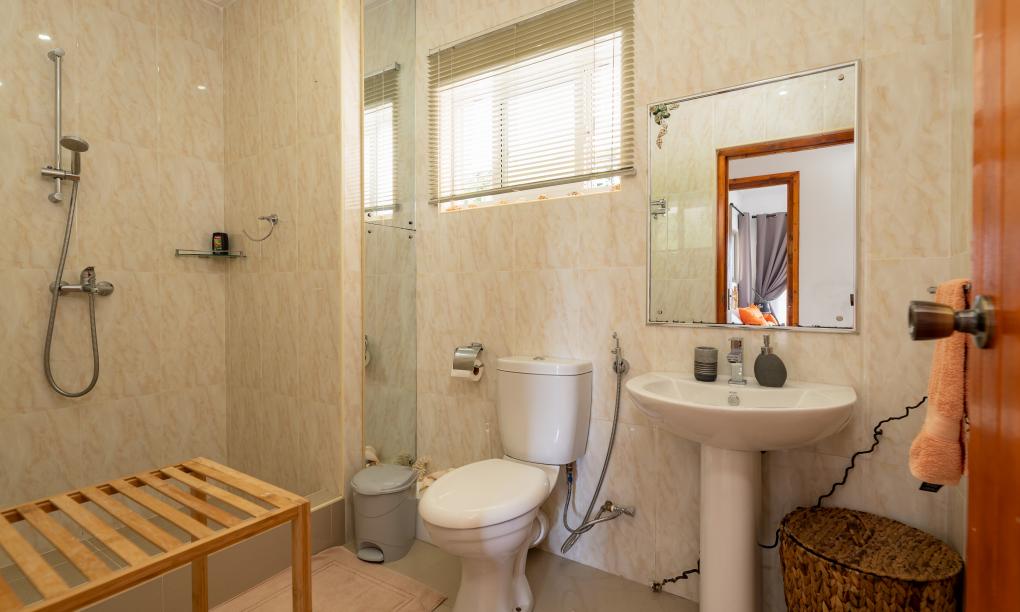 Dusk to Dawn - Villa