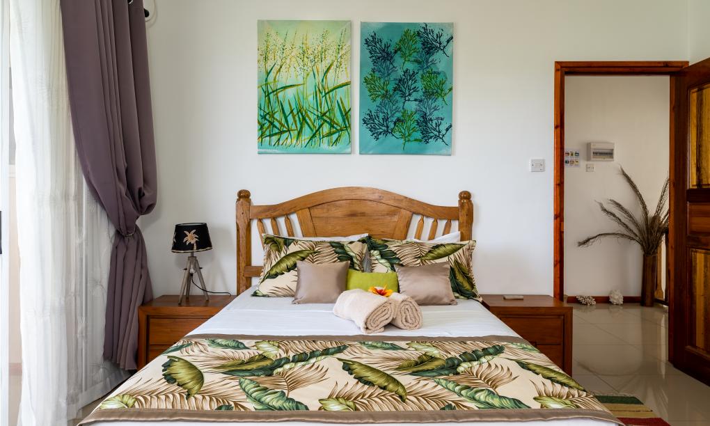 Dusk to Dawn - Villa