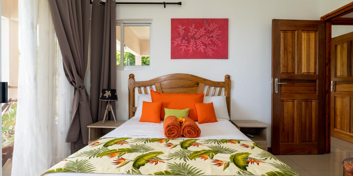 Dusk to Dawn - Villa