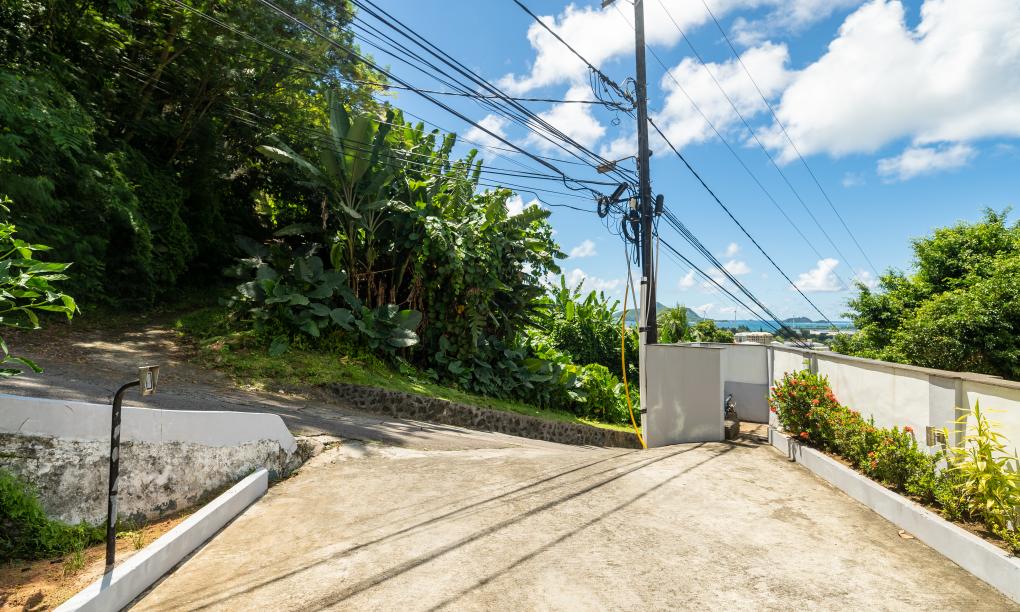 Hilltop Boutique Hotel