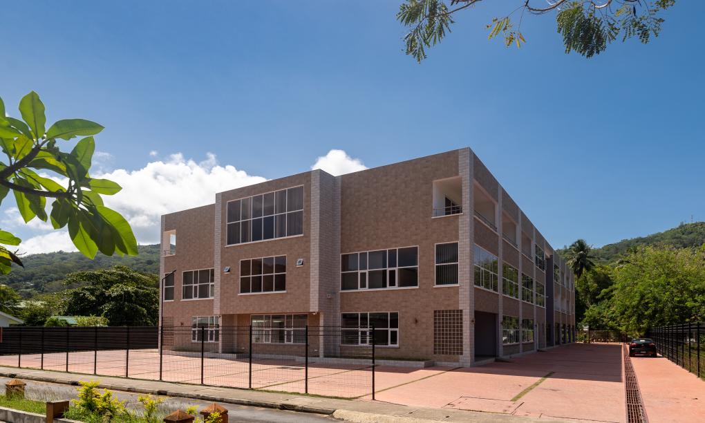 Royale Suites by Arc Royale Luxury Apartments