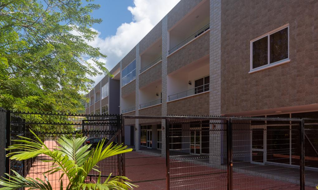 Royale Suites by Arc Royale Luxury Apartments