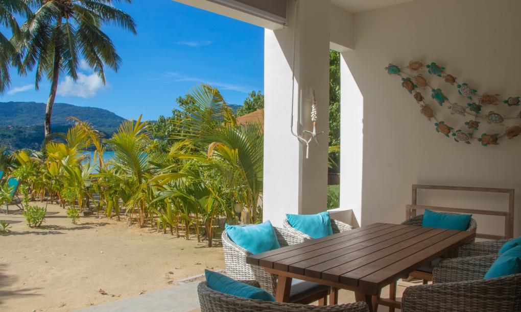 Pineapple Beach Villas - 2-Bedroom Apartment Ground Floor