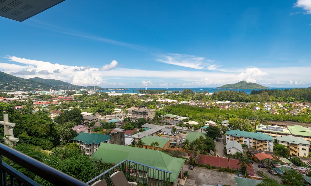 The Ridge Residence - Standard Double Room