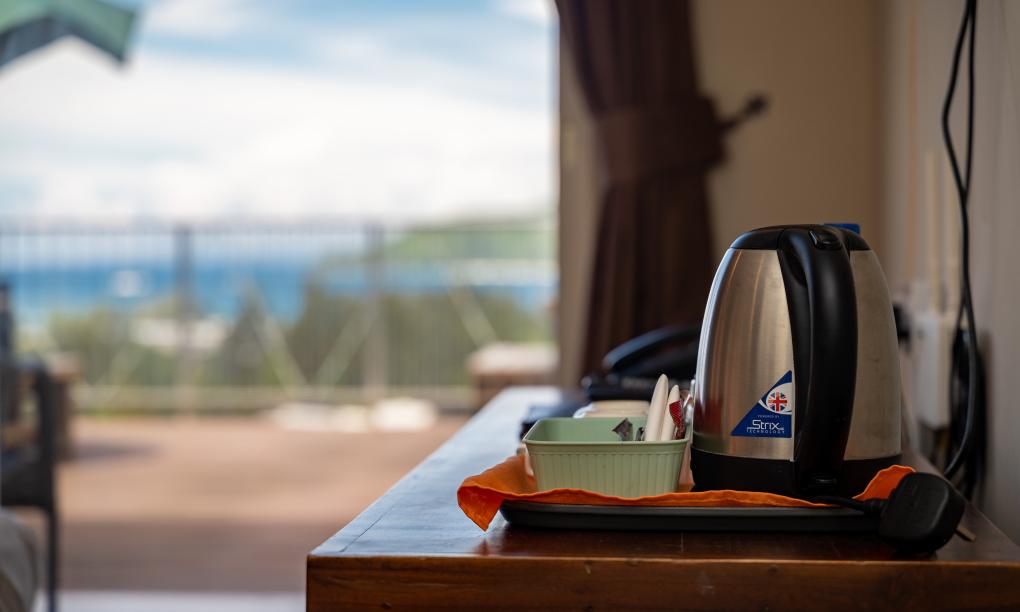 The Ridge Residence - Standard Twin Room