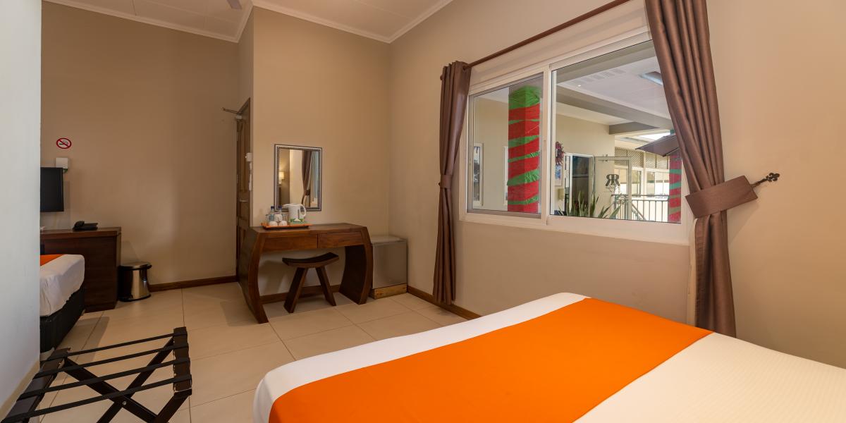 The Ridge Residence - Deluxe Family Room