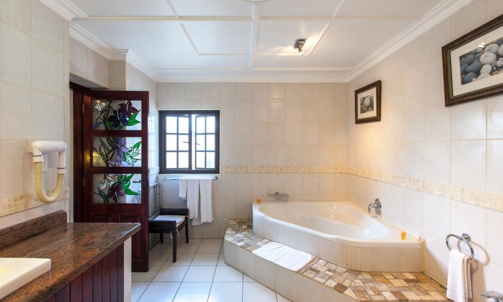 Chateau Saint Cloud - Deluxe Zimmer