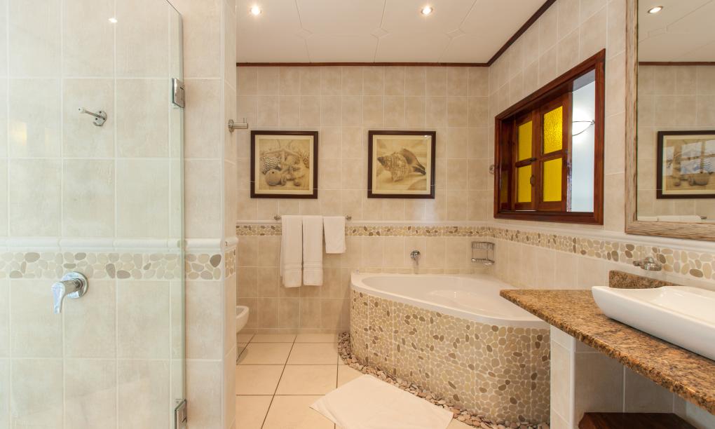 Chateau Saint Cloud - Superior Zimmer