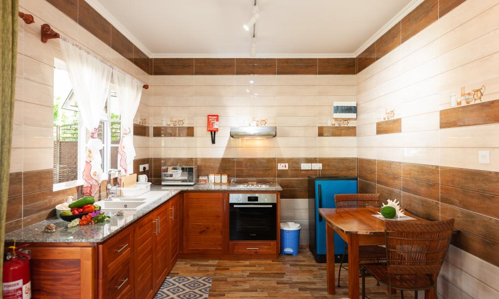 Villa Charette - Appartement mit Gartenblick