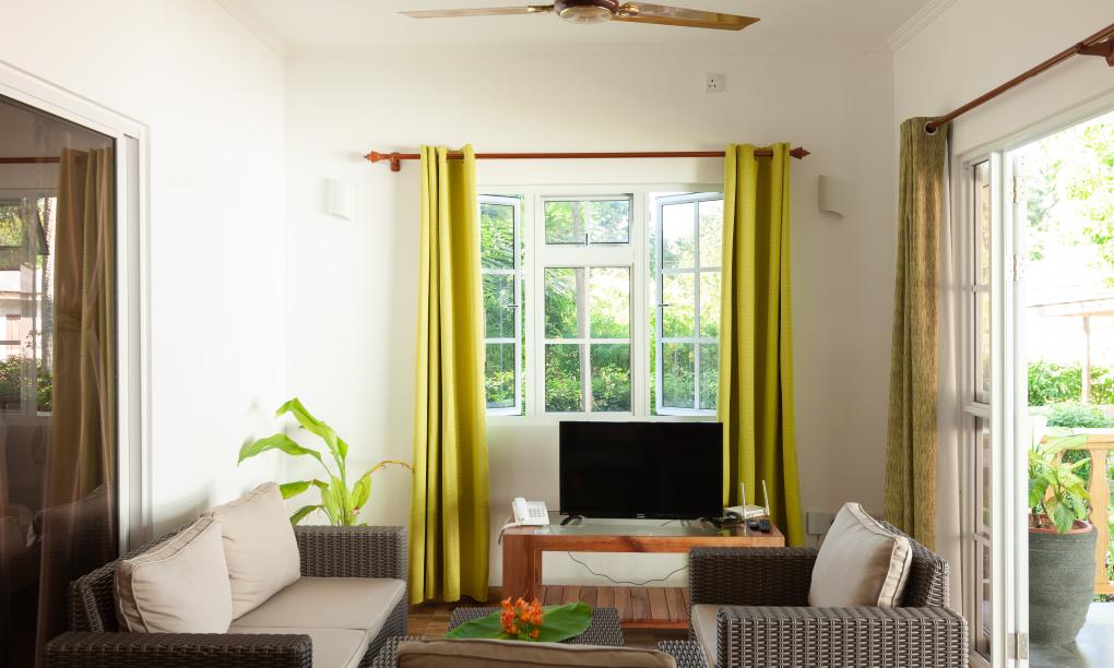 Villa Charette - Appartement mit Gartenblick