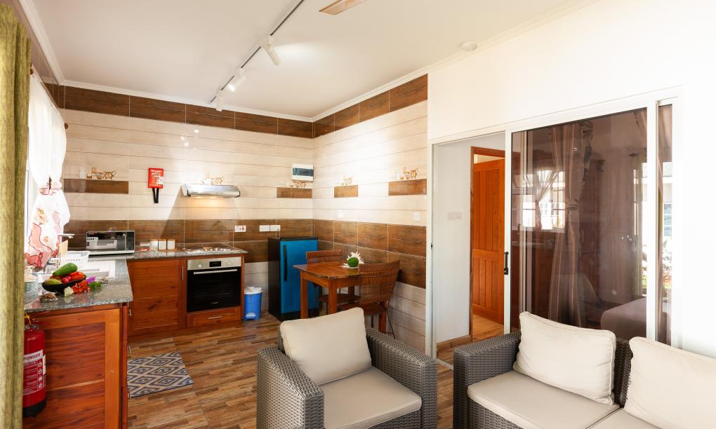 Villa Charette - Appartement mit Gartenblick