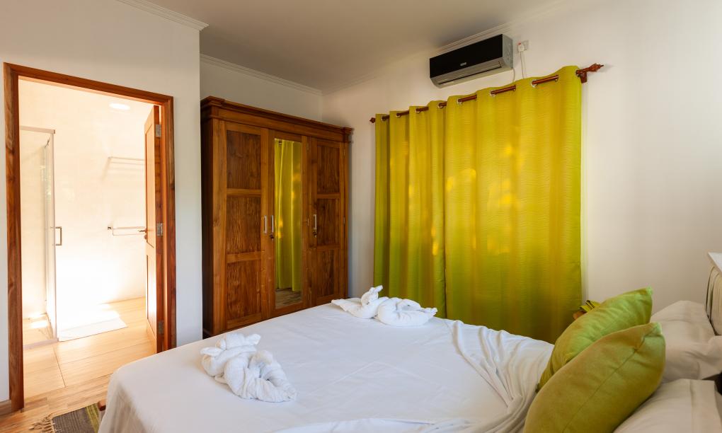 Villa Charette - Appartement mit Gartenblick