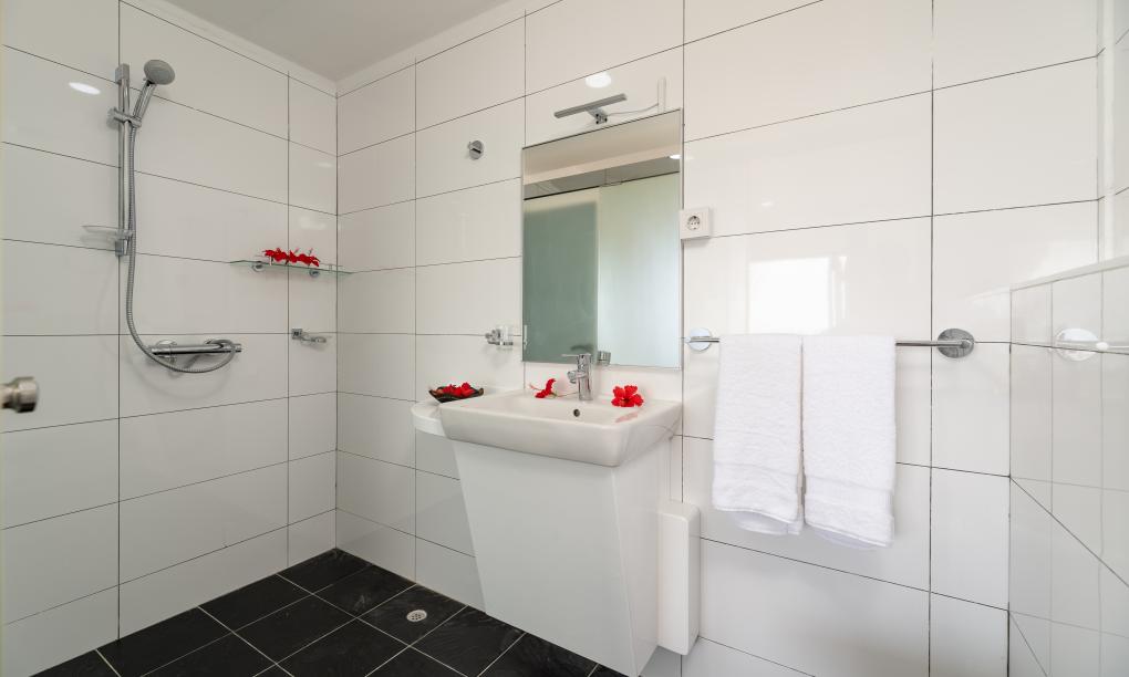 Isla Holiday Home - 3-Bedroom Apartment