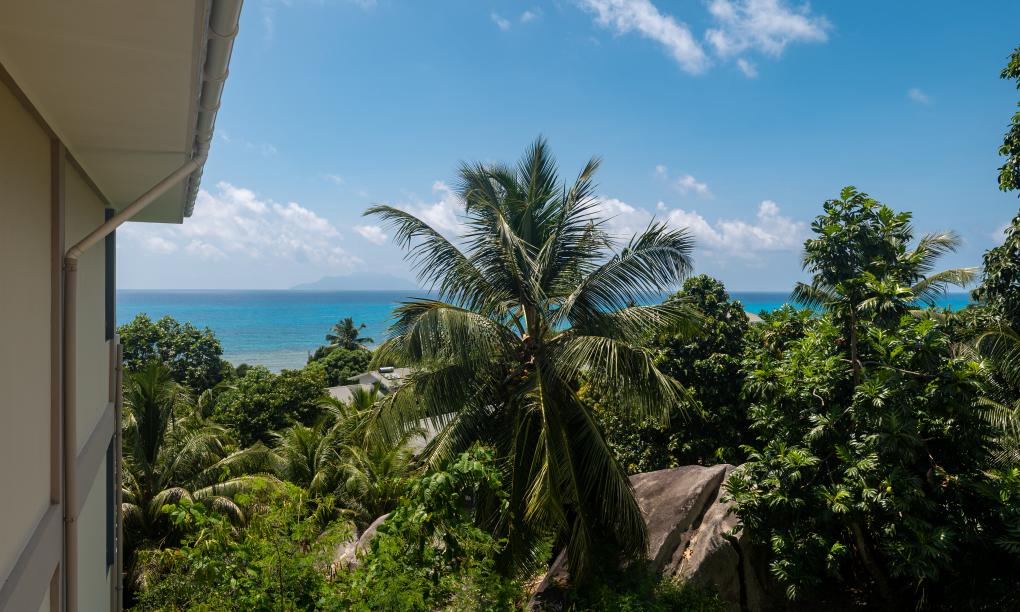 Beau Vallon Studios