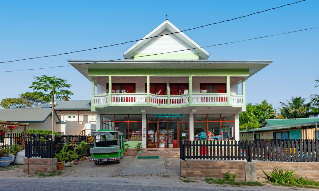 MT Seaside Apartments