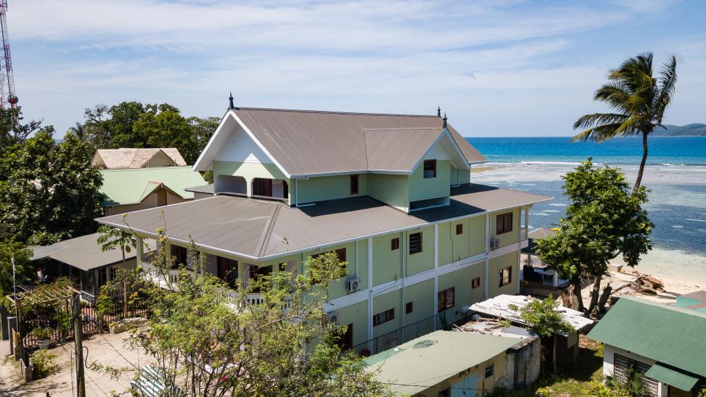 Photo 8: MT Seaside Apartments - La Digue (Seychelles)