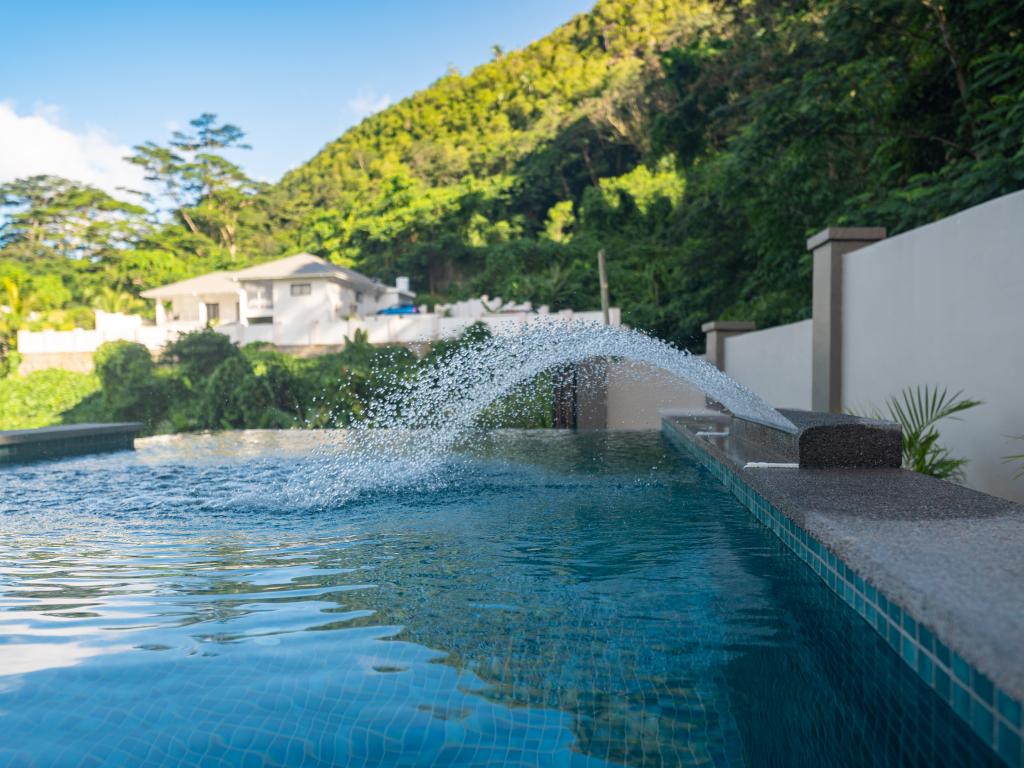 Hidden Valley Residence - Photo 6