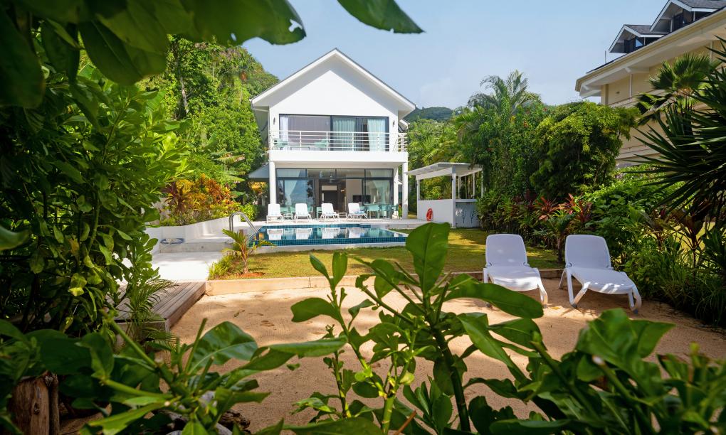 Lyla Beach Villa