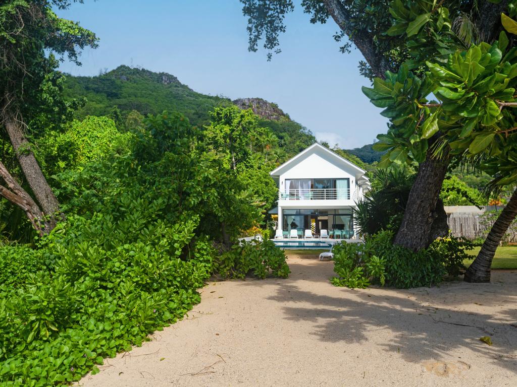 Lyla Beach Villa - Photo 5