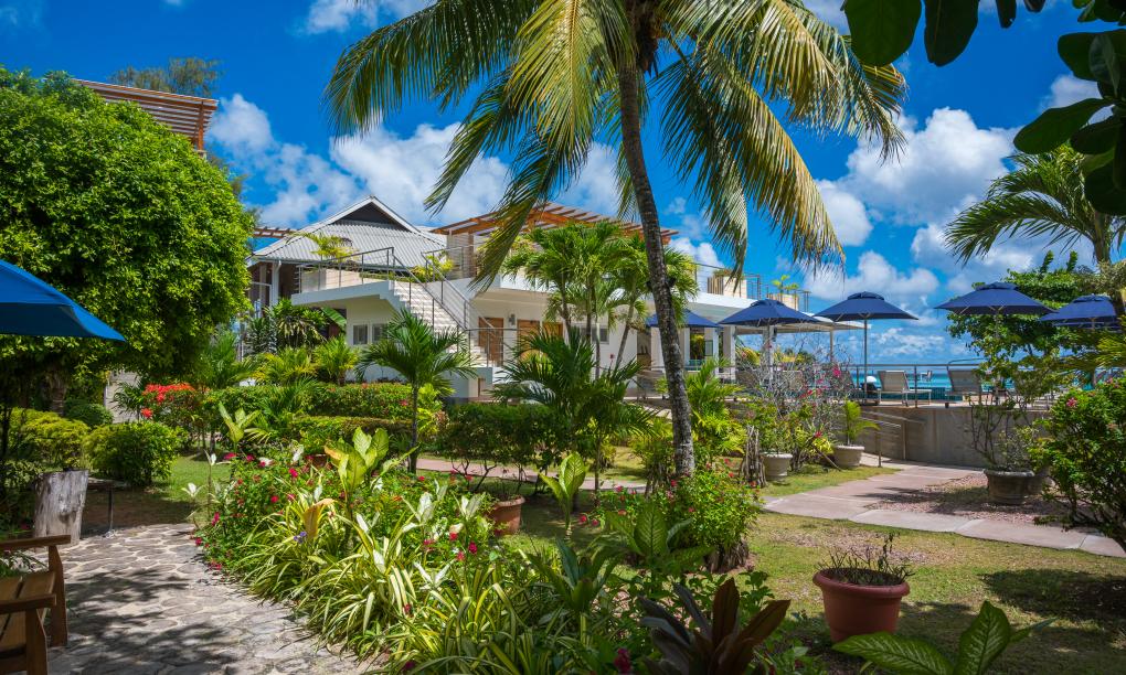 Acajou Beach Resort