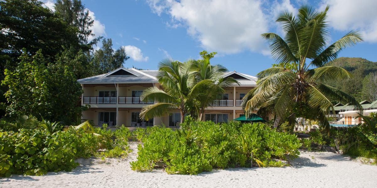 Acajou Beach Resort