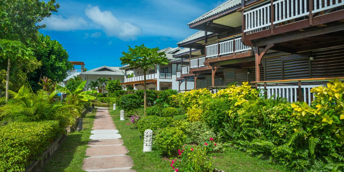 Acajou Beach Resort