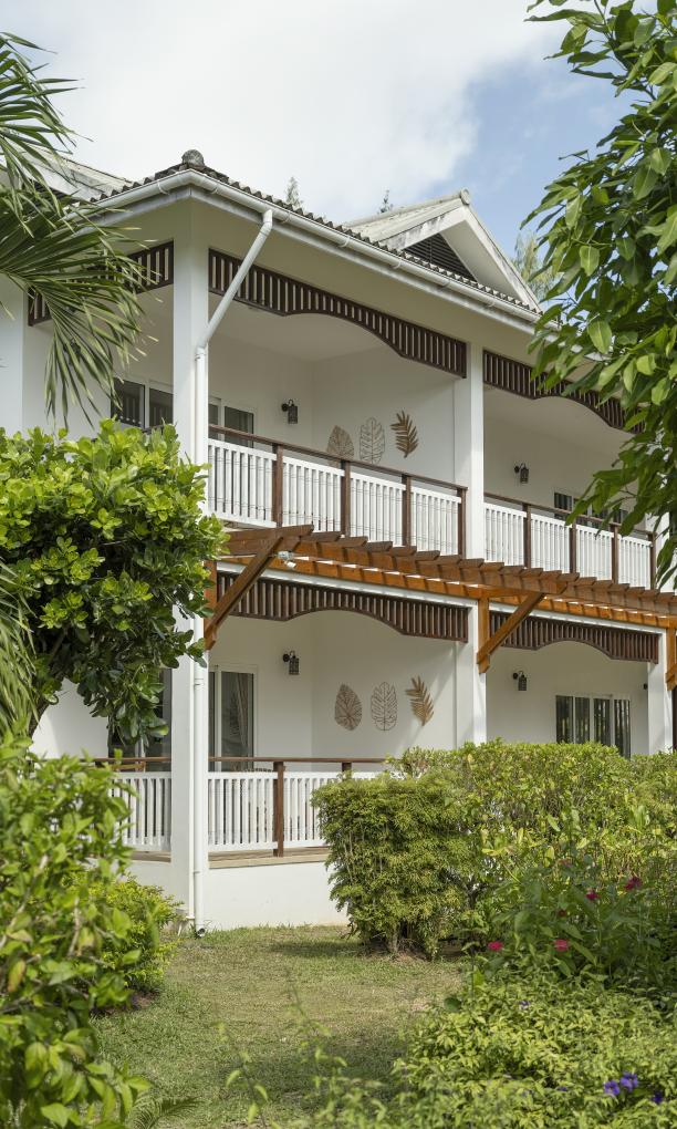 Acajou Beach Resort