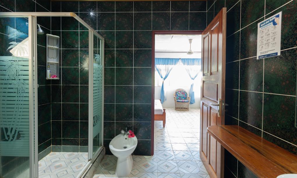 Zanboza Guesthouse - Family Room Blue