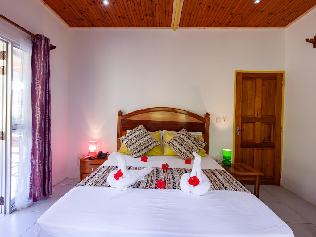 Zanboza Guesthouse - Photo 7