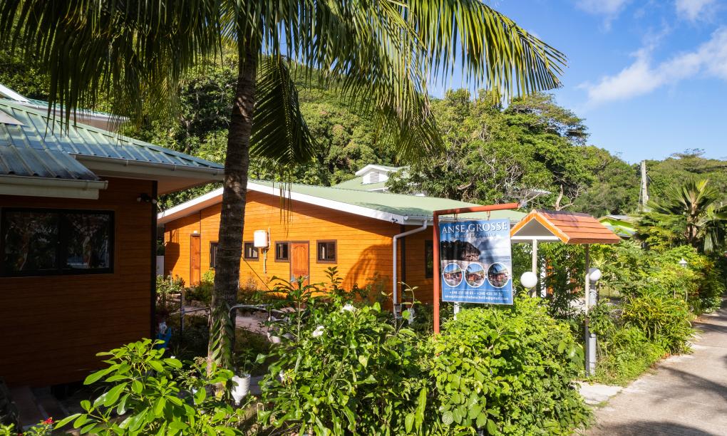 Anse Grosse Roche Beach Villa