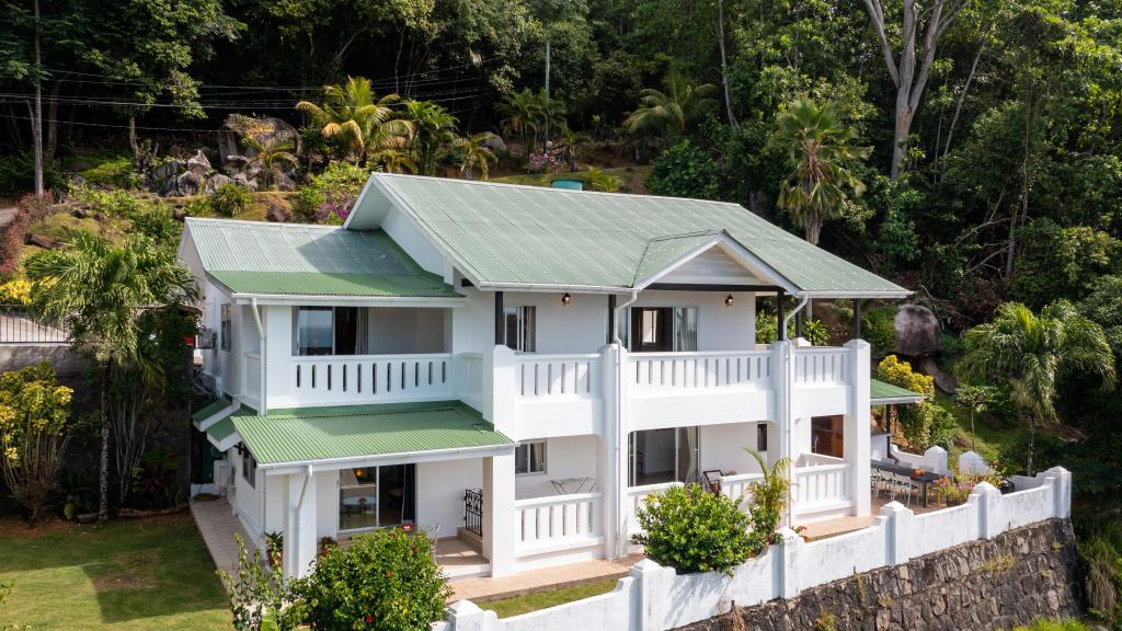 Photo 5: Bottle Palm Villa - Mahé (Seychelles)