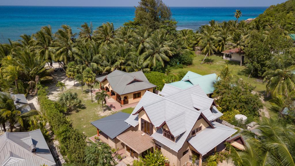 Foto 7: Anse Kerlan Beach Chalets - Praslin (Seychelles)