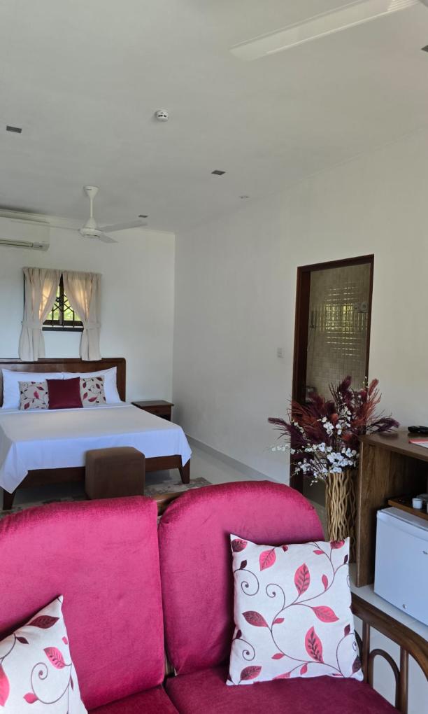 Emma's Guest House and Self-Catering - 3-Bedroom Villa