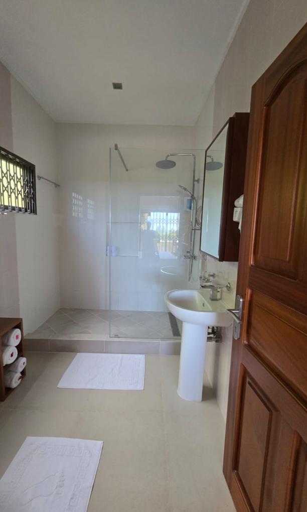 Emma's Guest House and Self-Catering - 3-Bedroom Villa