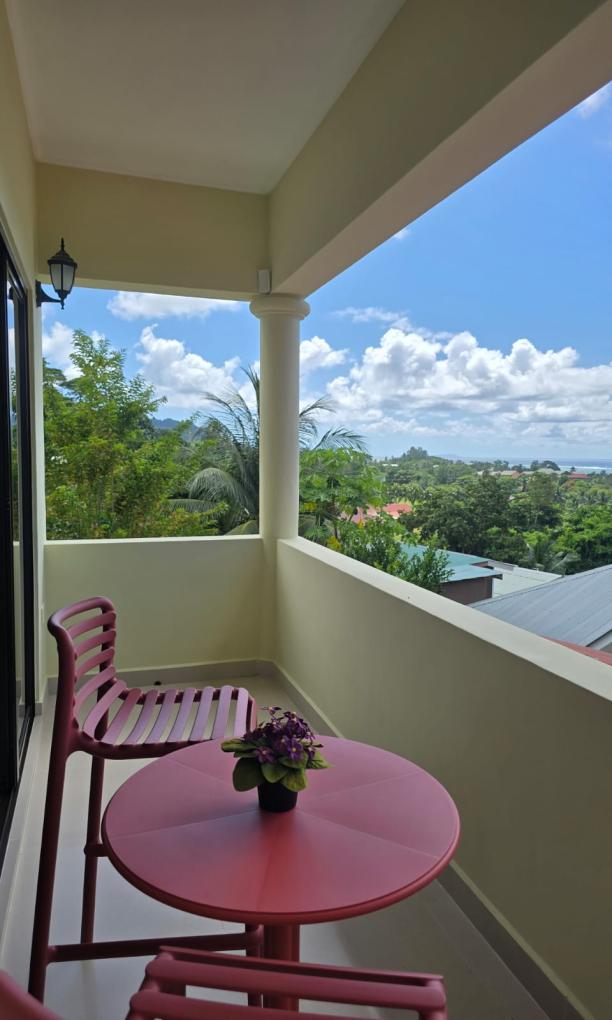 Emma's Guest House and Self-Catering - 3-Bedroom Villa