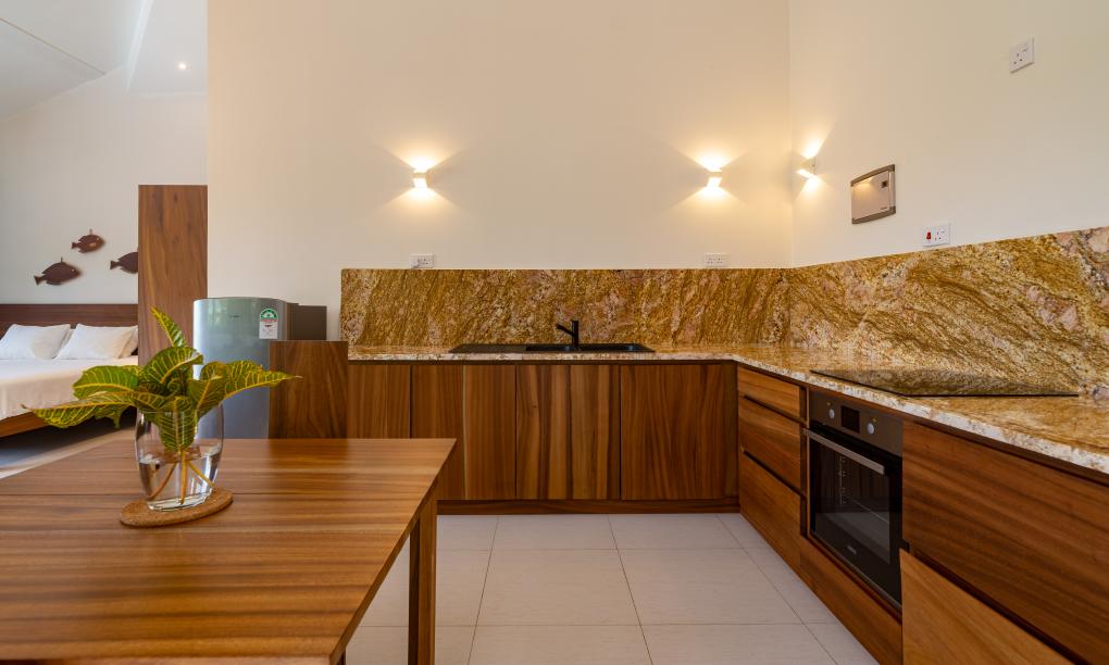 Lodoicea Apartments - Appartement Zavoka